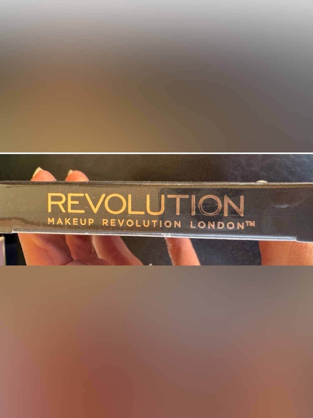 Revolution Makeup Bundle W/ Clear Makeup Case-Concealer/Highlighter/Cream - Picture 8 of 14
